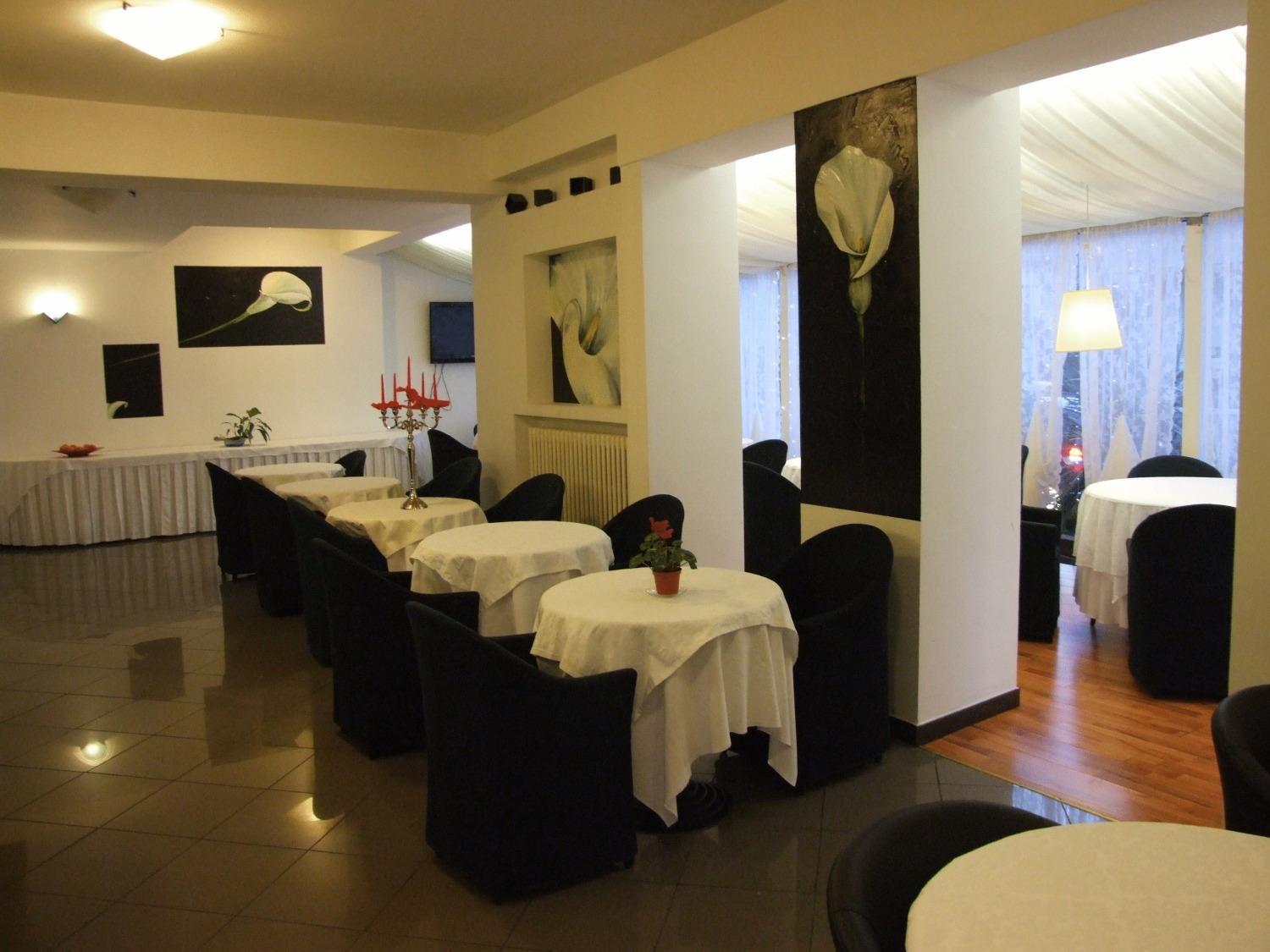 Hotel Mediterraneo Pesaro Buitenkant foto